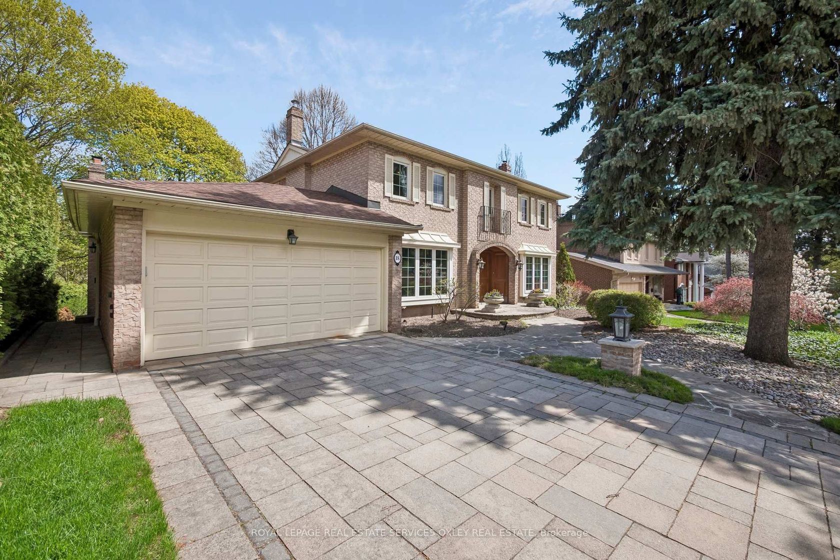18 Swansdown Drive, Windfields, Toronto 