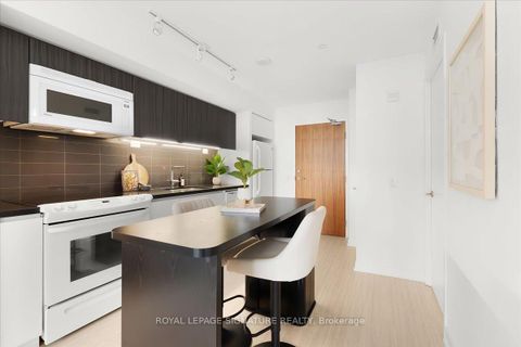 Photo 7 at 3011 - 75 Queens Wharf Road, Waterfront Communities C1, Toronto