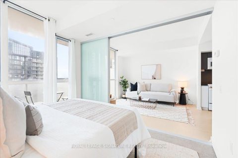 Photo 16 at 3011 - 75 Queens Wharf Road, Waterfront Communities C1, Toronto