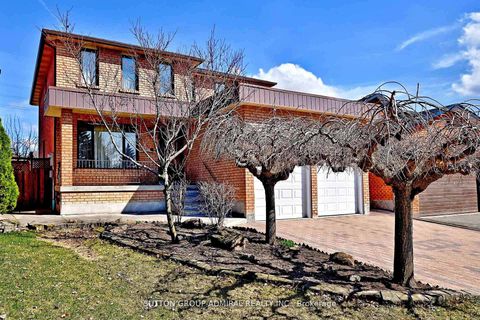 Photo 0 at 45 Royal Garden Boulevard, East Woodbridge, Vaughan