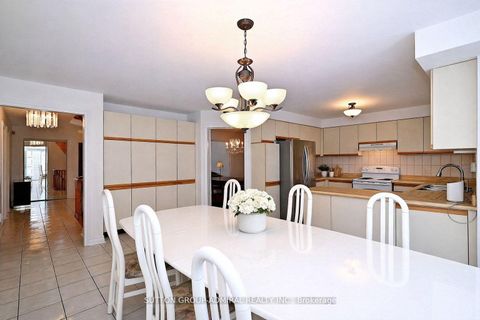 Photo 16 at 45 Royal Garden Boulevard, East Woodbridge, Vaughan