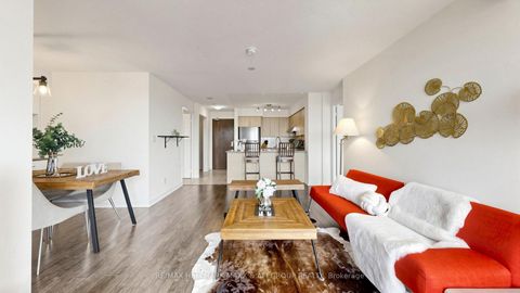 Photo 10 at 1122 - 35 Hollywood Avenue, Willowdale East, Toronto