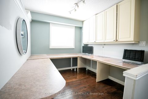 Photo 11 at 65 Summerset Drive, Ardagh, Barrie