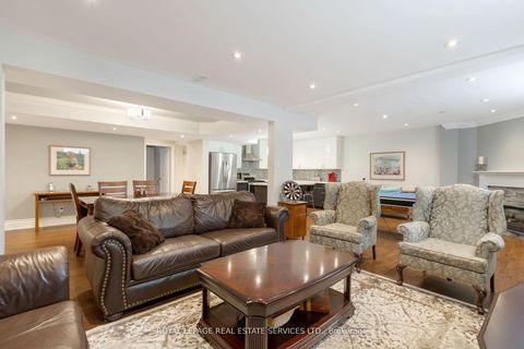 Photo 35 at 15 Westroyal Road, The Westway, Toronto