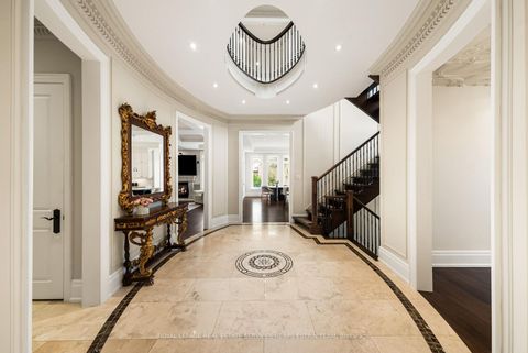 Photo 3 at 2 Braecrest Avenue, Humber Heights, Toronto
