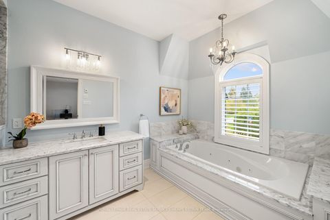 Photo 35 at 2 Braecrest Avenue, Humber Heights, Toronto