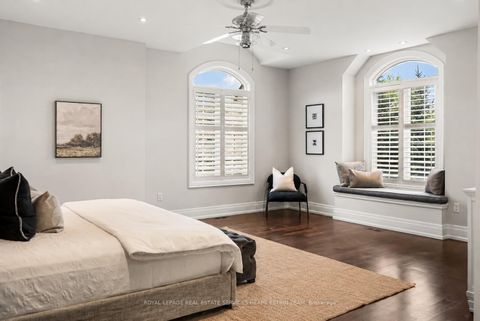Photo 36 at 2 Braecrest Avenue, Humber Heights, Toronto
