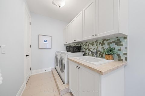 Photo 40 at 2 Braecrest Avenue, Humber Heights, Toronto