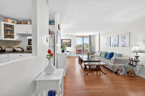Photo 3 at 401 - 1881 Jane Street, Rustic, Toronto