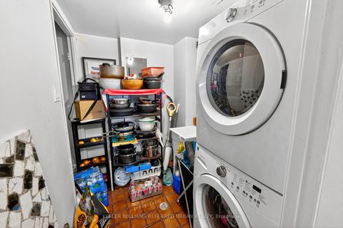 Photo 16 at 401 - 1881 Jane Street, Rustic, Toronto