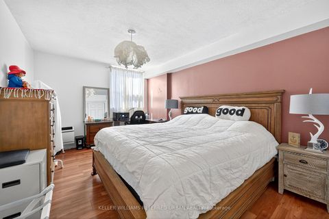 Photo 17 at 401 - 1881 Jane Street, Rustic, Toronto