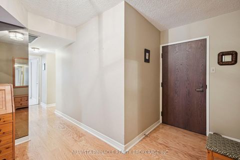 Photo 6 at 1418 - 55 Harbour Square, Waterfront Communities C1, Toronto