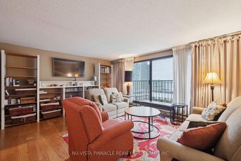 Photo 12 at 1418 - 55 Harbour Square, Waterfront Communities C1, Toronto