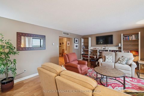 Photo 16 at 1418 - 55 Harbour Square, Waterfront Communities C1, Toronto