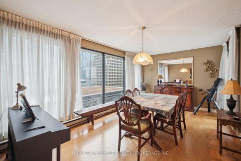 Photo 17 at 1418 - 55 Harbour Square, Waterfront Communities C1, Toronto