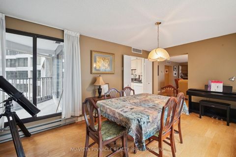 Photo 19 at 1418 - 55 Harbour Square, Waterfront Communities C1, Toronto
