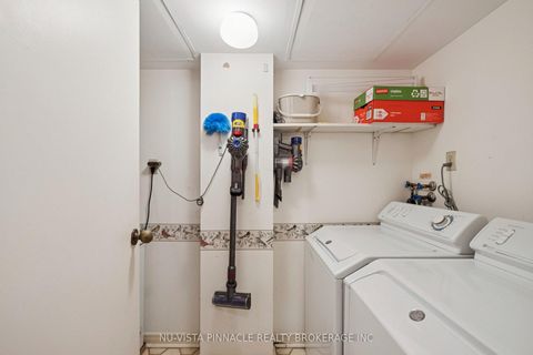 Photo 39 at 1418 - 55 Harbour Square, Waterfront Communities C1, Toronto