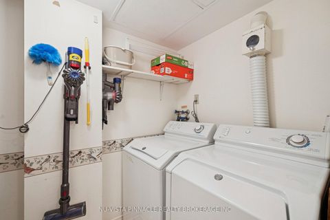 Photo 40 at 1418 - 55 Harbour Square, Waterfront Communities C1, Toronto