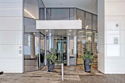 Photo 2 at 4204 - 88 Harbour Street, Waterfront Communities C1, Toronto