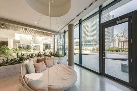Photo 5 at 4204 - 88 Harbour Street, Waterfront Communities C1, Toronto