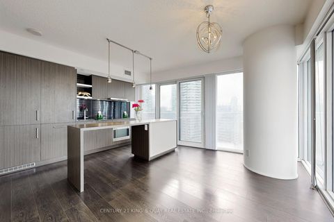 Photo 12 at 4204 - 88 Harbour Street, Waterfront Communities C1, Toronto