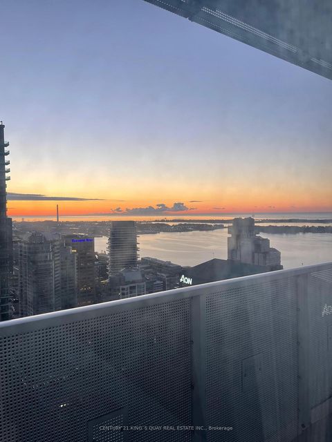 Photo 30 at 4204 - 88 Harbour Street, Waterfront Communities C1, Toronto