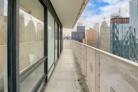 Photo 32 at 4204 - 88 Harbour Street, Waterfront Communities C1, Toronto