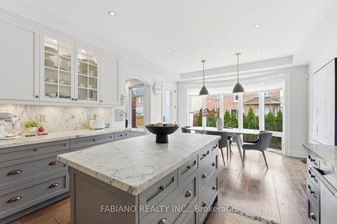 Photo 8 at 127 Via Toscana, Vellore Village, Vaughan