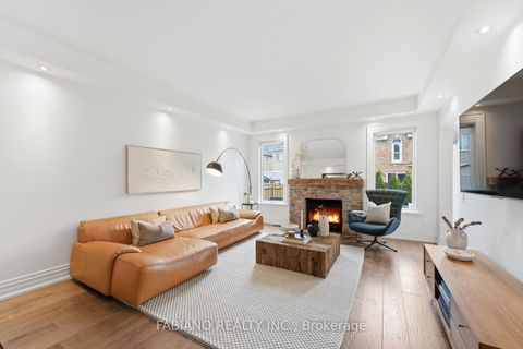 Photo 17 at 127 Via Toscana, Vellore Village, Vaughan