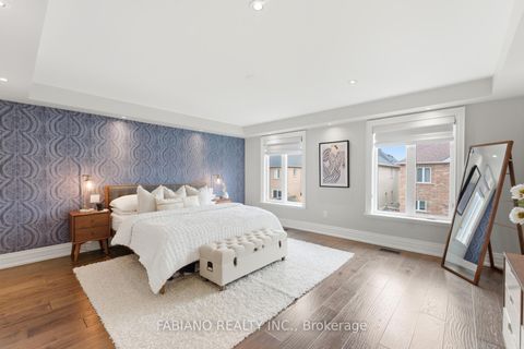 Photo 25 at 127 Via Toscana, Vellore Village, Vaughan