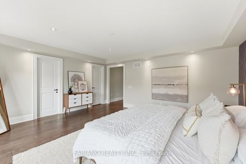 Photo 28 at 127 Via Toscana, Vellore Village, Vaughan