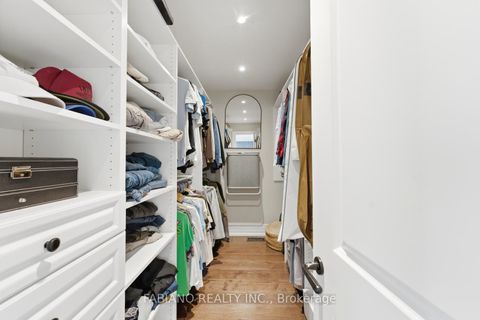 Photo 30 at 127 Via Toscana, Vellore Village, Vaughan