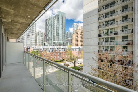 Photo 12 at 401 - 83 Redpath Avenue, Mount Pleasant West, Toronto