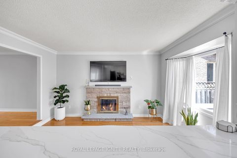 Photo 14 at 23 Shallice Court, Rouge E11, Toronto
