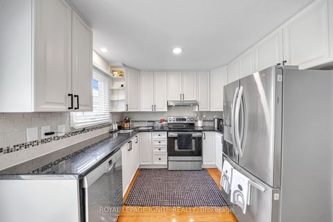 Photo 16 at 23 Shallice Court, Rouge E11, Toronto