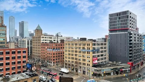 Photo 41 at 913 - 388 Richmond Street W, Waterfront Communities C1, Toronto