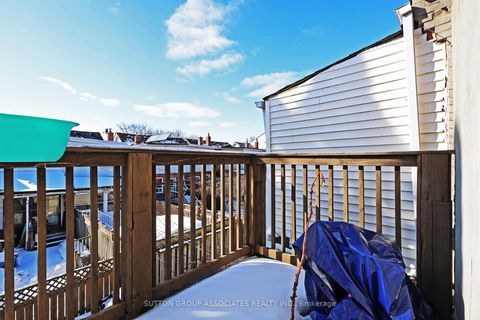 Photo 23 at 20 Ashdale Avenue, Coxwell, Toronto