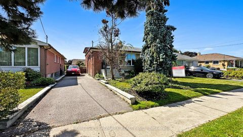 Photo 1 at 26 Roywood Drive, Donalda, Toronto
