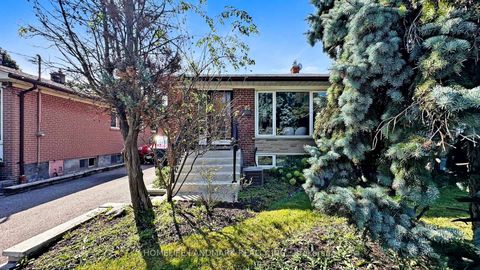 Photo 2 at 26 Roywood Drive, Donalda, Toronto