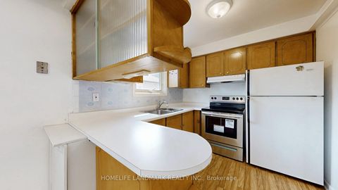 Photo 10 at 26 Roywood Drive, Donalda, Toronto