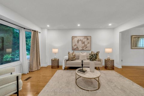 Photo 6 at 63 O'connor Crescent, North Richvale, Richmond Hill