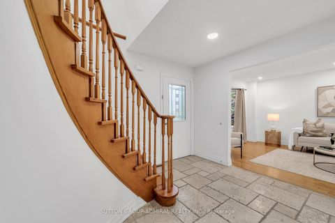 Photo 7 at 63 O'connor Crescent, North Richvale, Richmond Hill