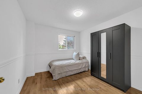 Photo 31 at 63 O'connor Crescent, North Richvale, Richmond Hill