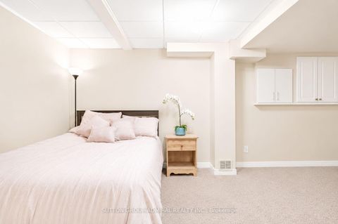 Photo 33 at 63 O'connor Crescent, North Richvale, Richmond Hill
