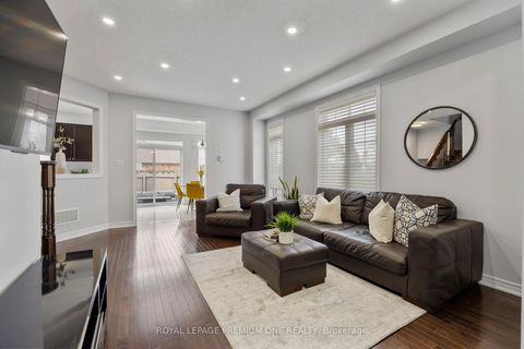Photo 9 at 184 Kincardine Street, Kleinburg, Vaughan