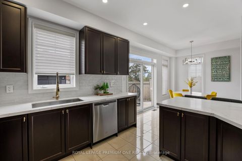 Photo 17 at 184 Kincardine Street, Kleinburg, Vaughan