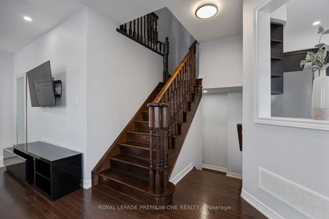 Photo 22 at 184 Kincardine Street, Kleinburg, Vaughan