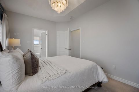 Photo 26 at 184 Kincardine Street, Kleinburg, Vaughan
