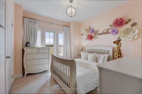 Photo 33 at 184 Kincardine Street, Kleinburg, Vaughan
