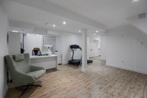 Photo 35 at 184 Kincardine Street, Kleinburg, Vaughan